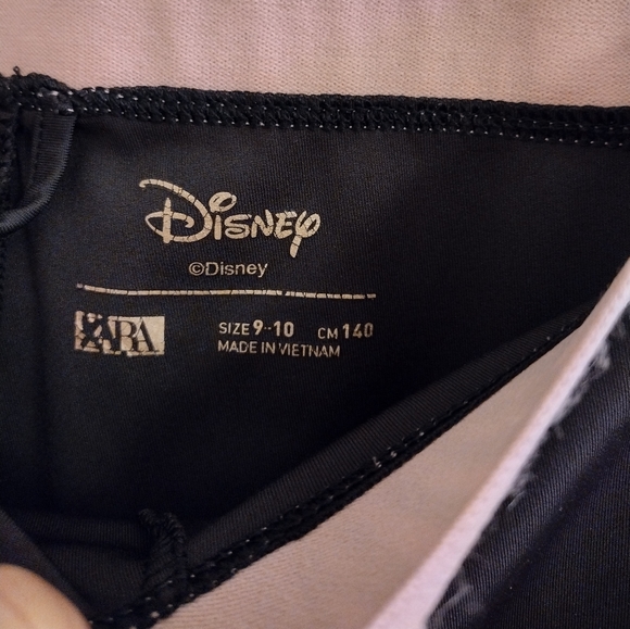 Zara Sporty Collection -Disney Leggings - Picture 4 of 6